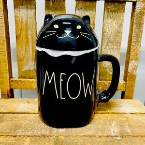 Rae Dunn MEOW Cat mug with topper